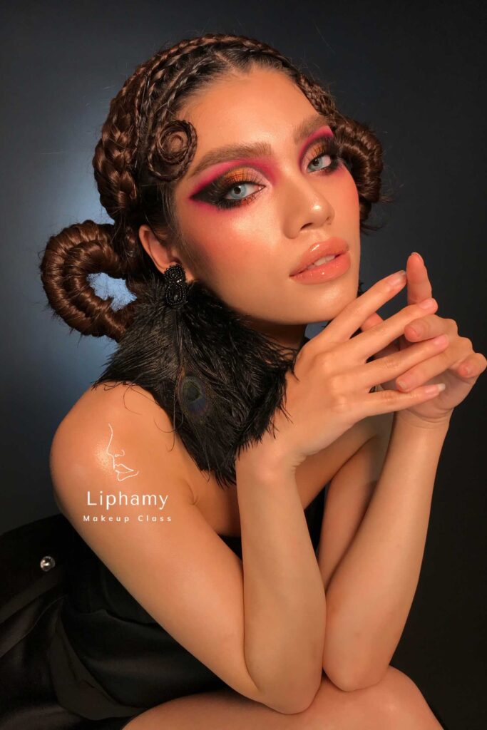 Cá tính layout makeup nghe thuat 10